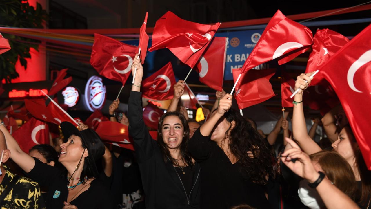 Yenişehir’de sanat, müzik ve hareket dolu festival