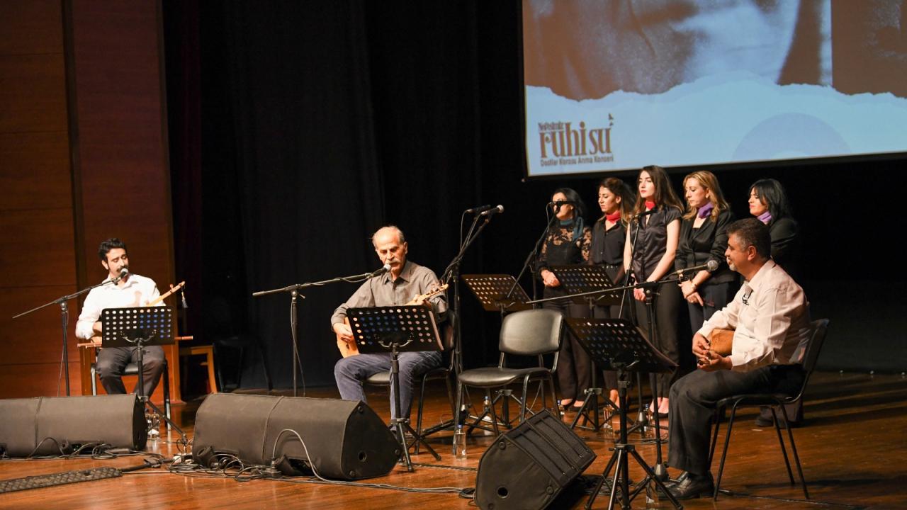 Ruhi Su’yu anma konserine yoğun ilgi