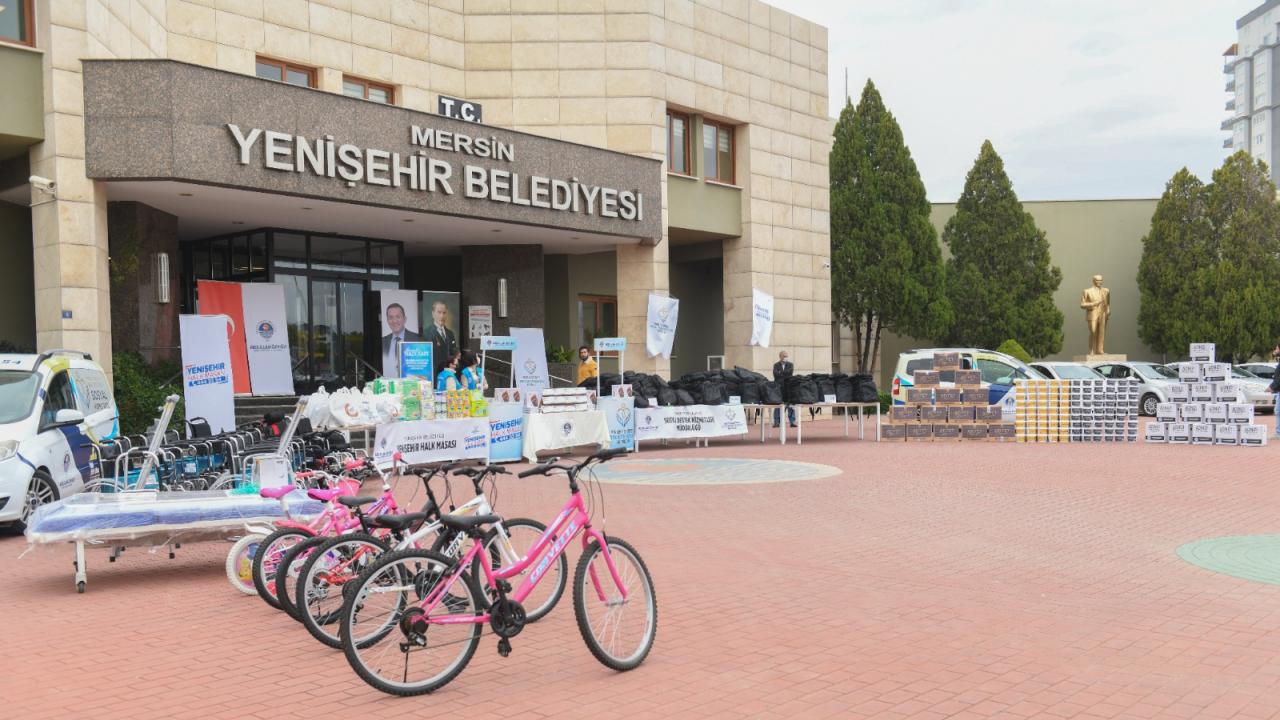 Yüzlerce aile Yenişehir Belediyesinin sosyal yardımlarıyla yeni yıla giriyor