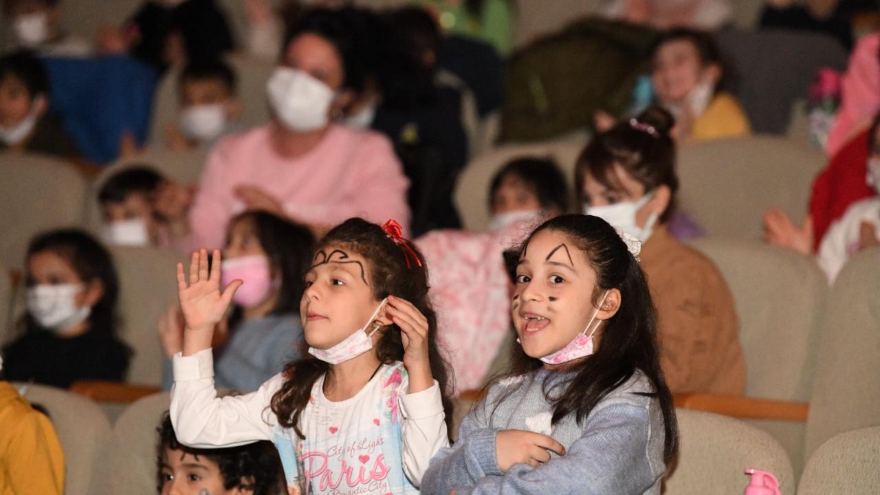 Masal Gezginleri çevreci kahramanlarla buluşmaya devam ediyor