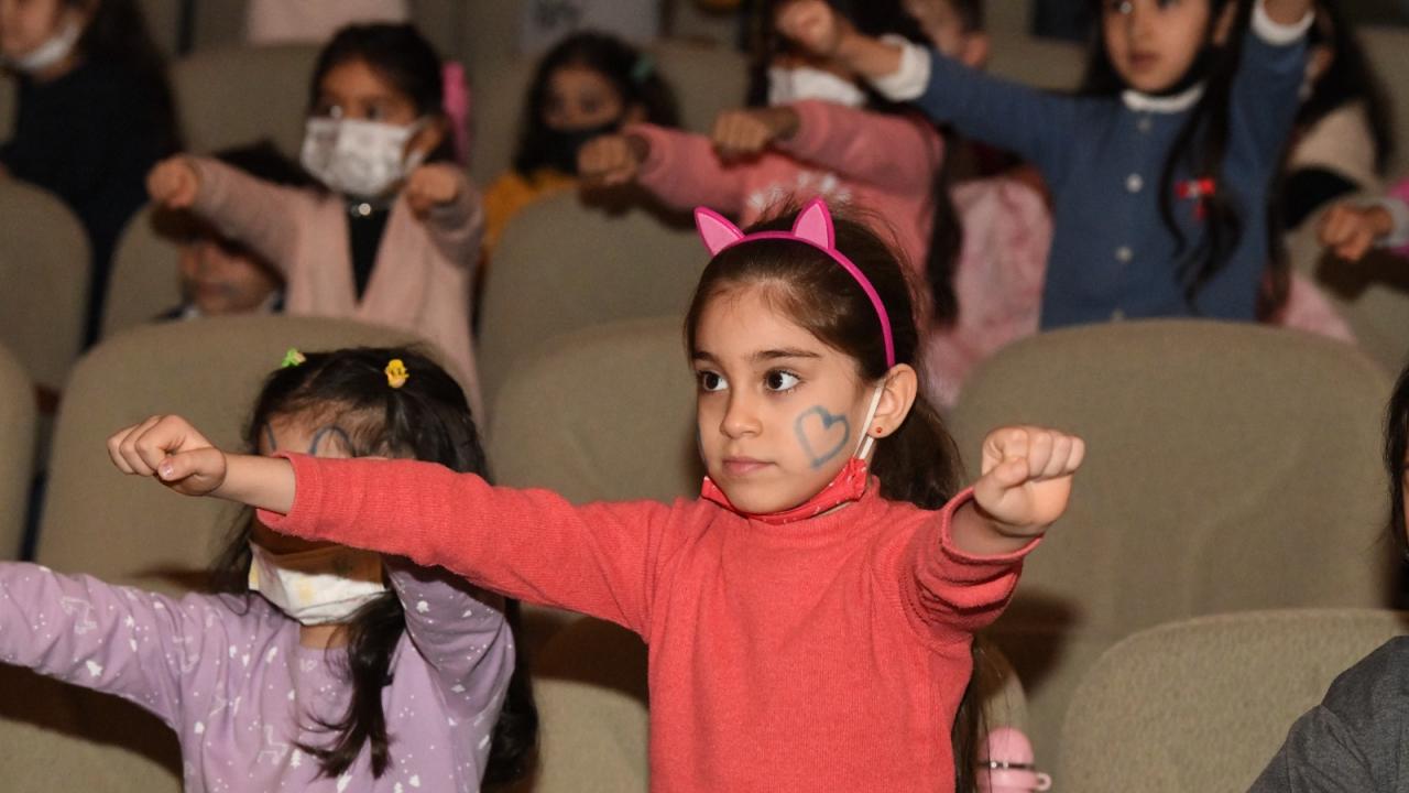 Masal Gezginleri çevreci kahramanlarla buluşmaya devam ediyor