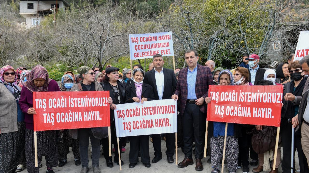 Başkan Özyiğit “Yenişehir’de taş ocağını reddediyoruz”