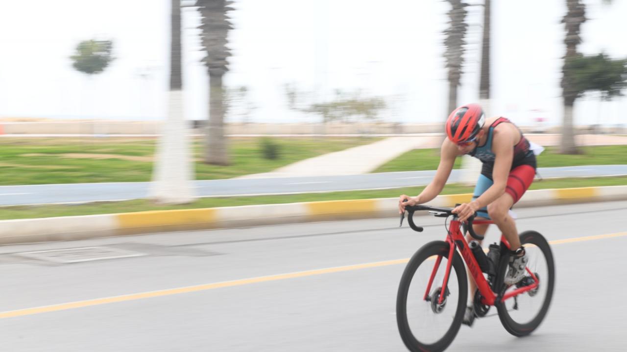 Olimpiyat şampiyonları Mersin Yenişehir’de yarışmak için başvuru yaptı Mersin Yenişehir Belediyesi öncülüğünde 16-17 Nisan tarihlerinde düzenlenecek Mersin Yenişehir Avrupa Triatlon Kupası için başvurular başladı. Bugün açılan başvurulara Olimpiyatlarda derece elde eden birçok başarılı triatletinkayıt yaptığı görüldü.  Mersin Yenişehir Avrupa Triatlon Kupası için geri sayım başladı. 2019 yılında Mersin’de ilk kez bir triatlon yarışının düzenlenmesine öncülük eden vebu yıl Yenişehir Avrupa Triatlon Kupası il