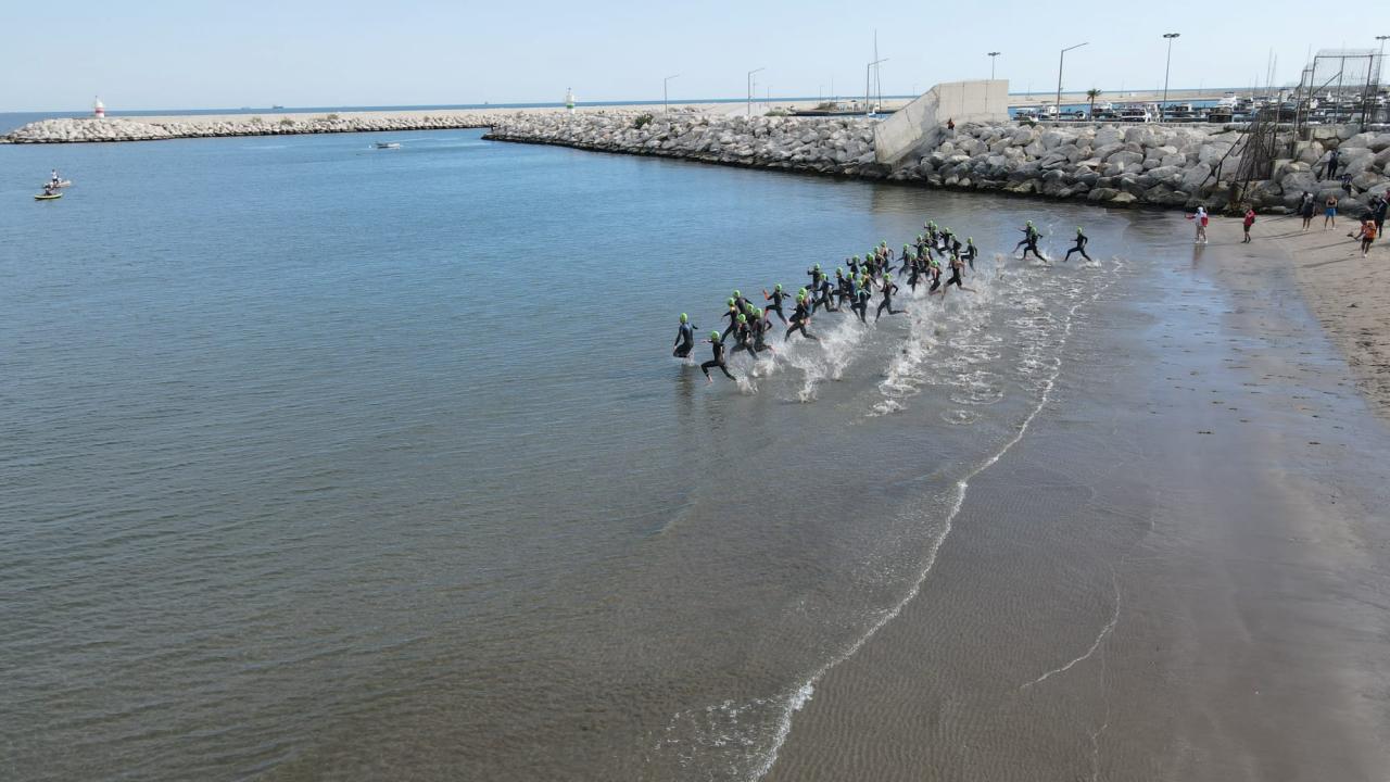 Mersin Yenişehir Triatlonu’nda ilk gün yarışları nefes kesti