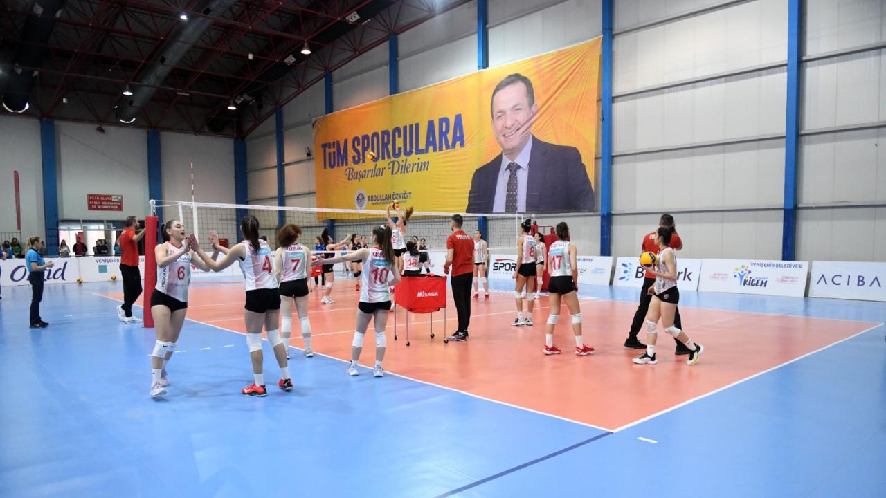 Voleybol Festivali Yenişehir’de başladı