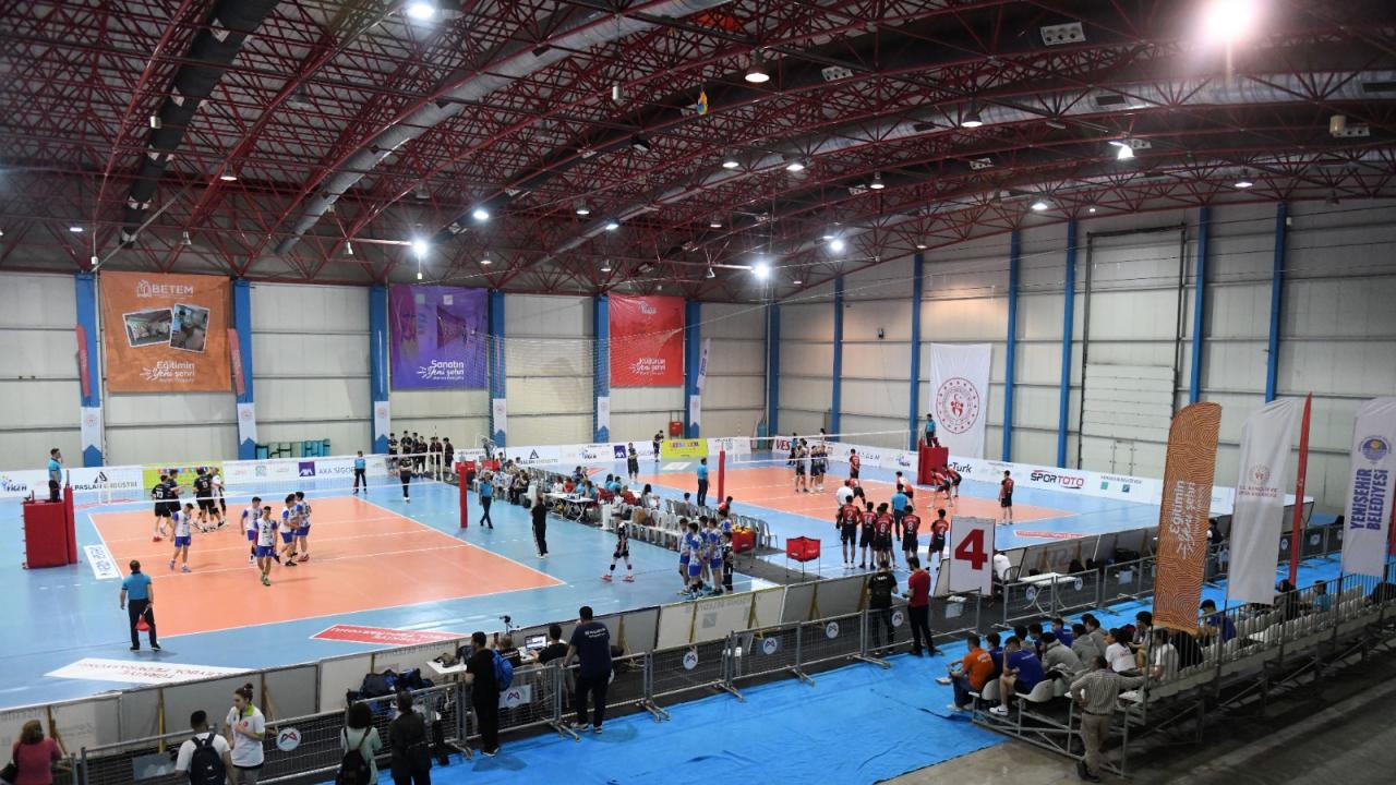 Voleybol Festivali Yenişehir’de başladı