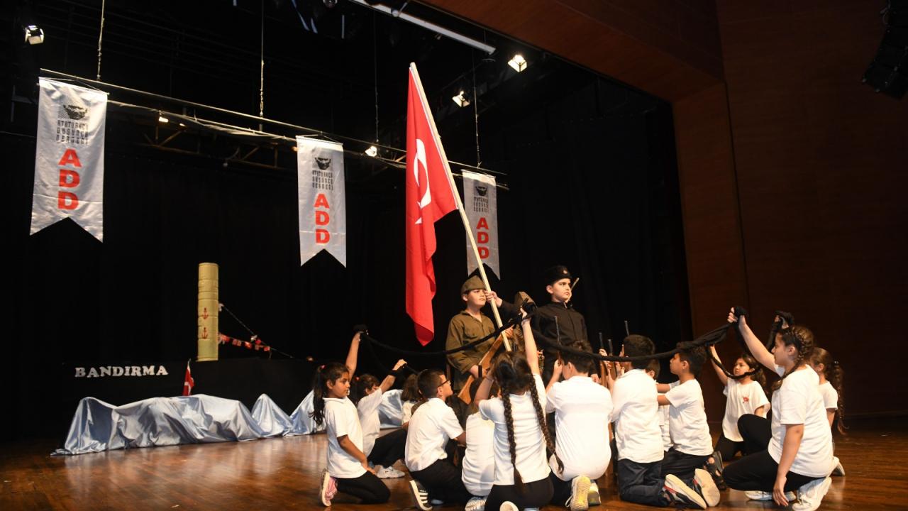 Yenişehir Belediyesi bu Bayramda da coşkuyu sokaklara taşıdı