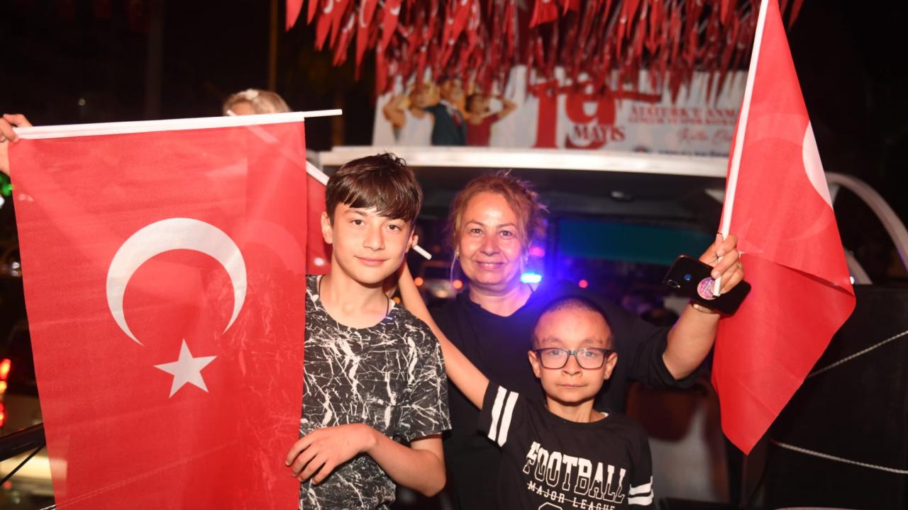 Yenişehir Belediyesi bu Bayramda da coşkuyu sokaklara taşıdı