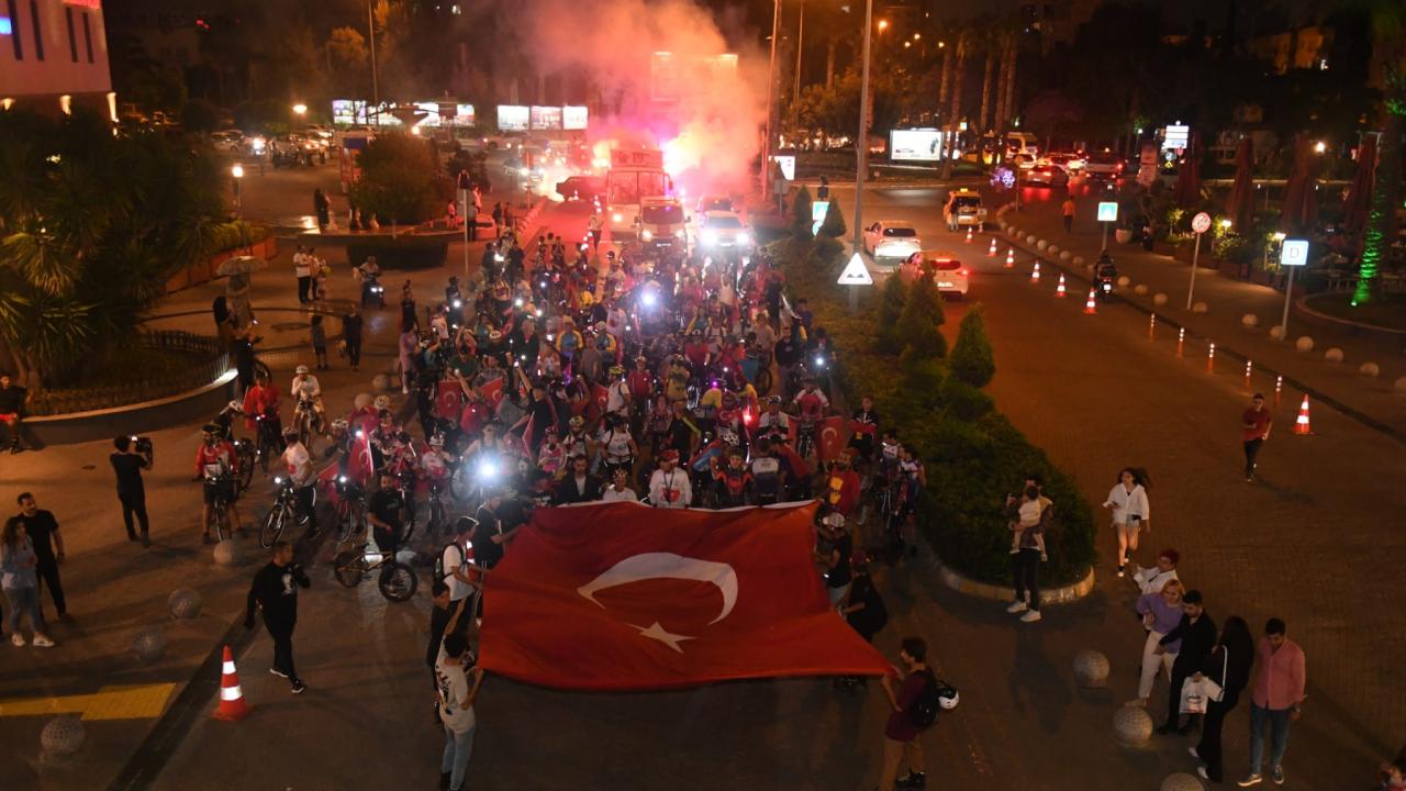 Yenişehir Belediyesi bu Bayramda da coşkuyu sokaklara taşıdı