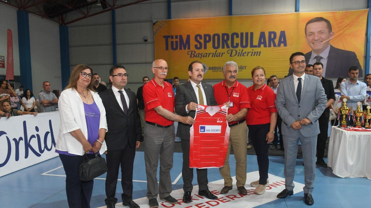 Festival Voleybol 4 bin 500 sporcunun katılımıyla sona erdi