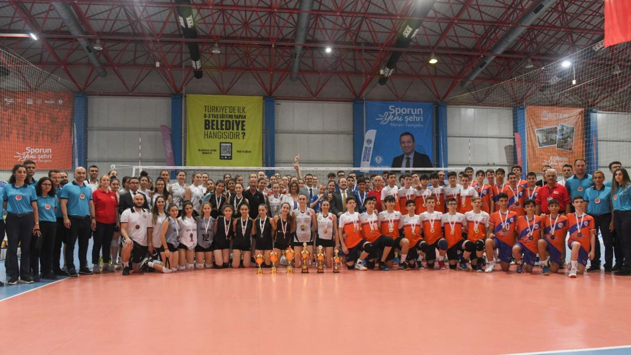 Festival Voleybol 4 bin 500 sporcunun katılımıyla sona erdi