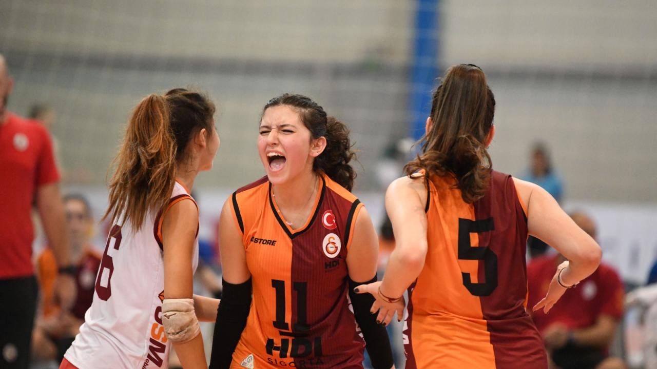 Festival Voleybol heyecanı kaldığı yerden devam ediyor