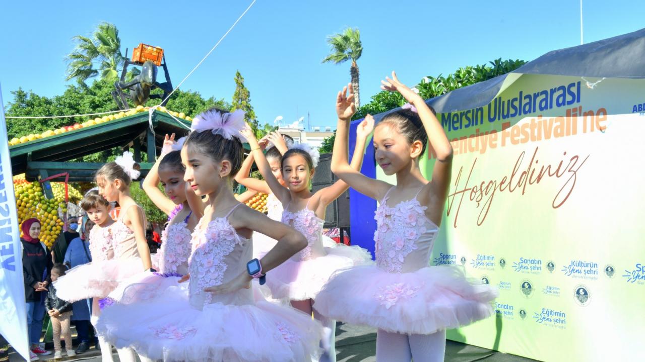 Yenişehir Belediyesi festivalde binlerce ziyaretçiyi ağırladı