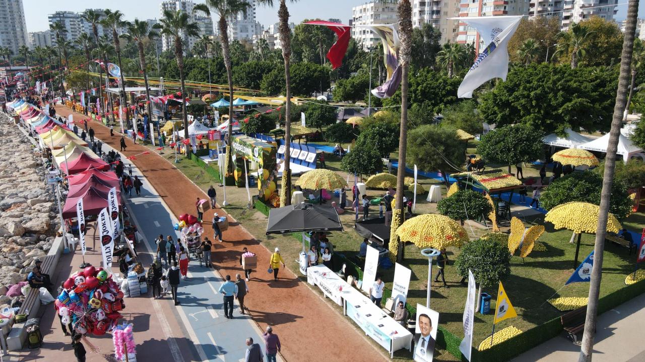 Yenişehir Belediyesi festivalde binlerce ziyaretçiyi ağırladı