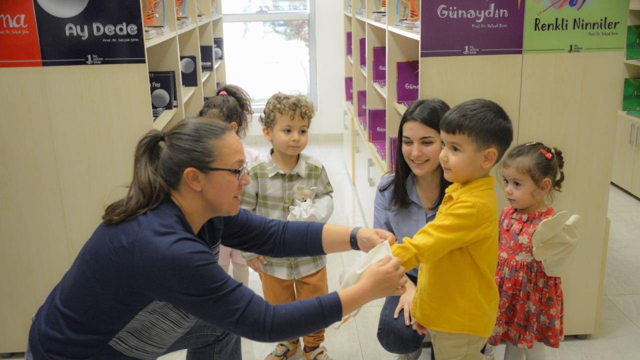 Yenişehir Belediyesi Bebek Kütüphanesi ile çocukların gelişimine katkı sunuyor