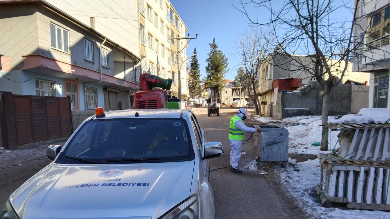 Yenişehir Belediyesi dezenfeksiyon ekipleri afet bölgesinde