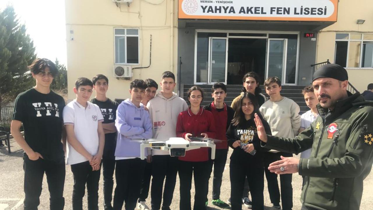 Yenişehir Belediyesinden lise öğrencilerine drone eğitimi