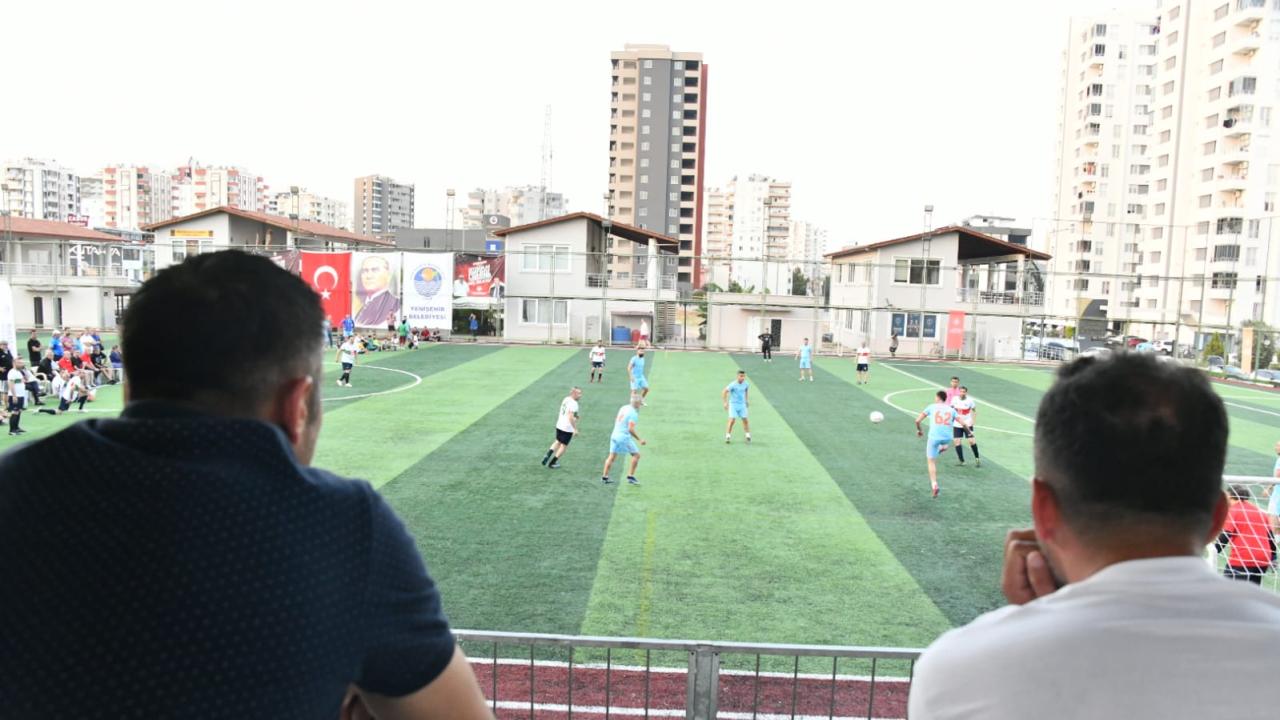 19 Mayıs Veteranlar Futbol Turnuvası sona erdi