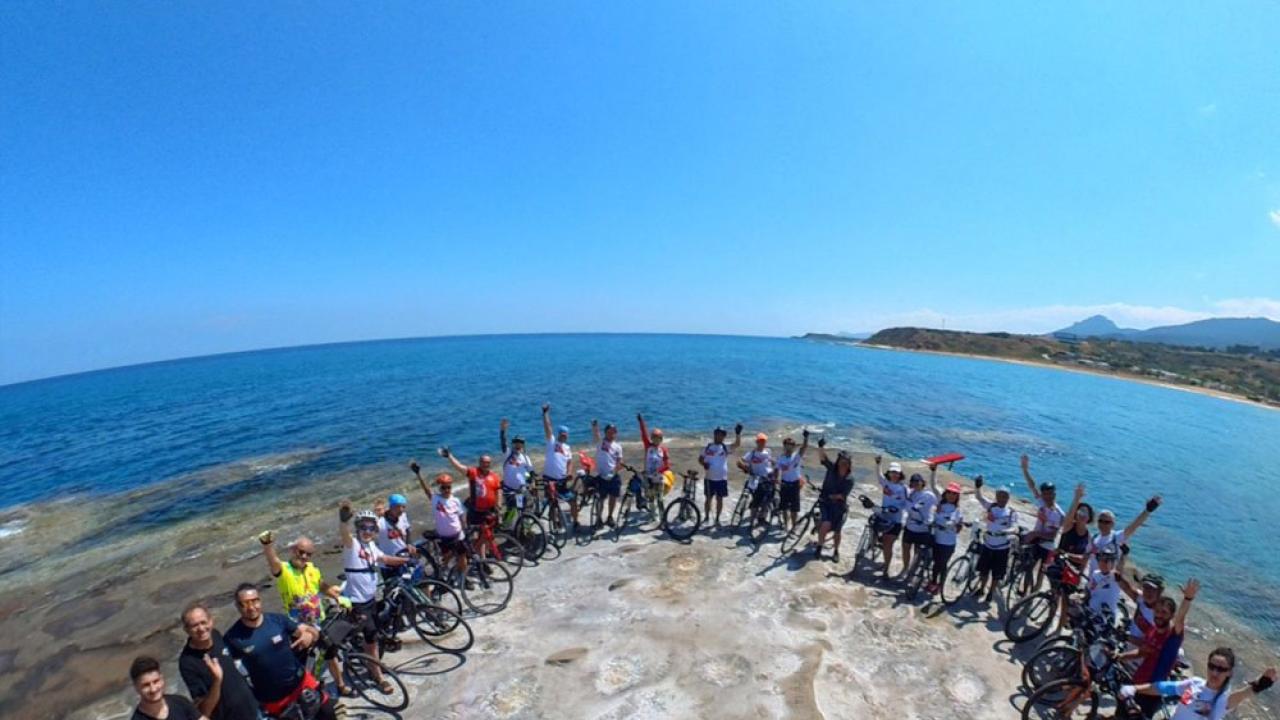 Yenişehir’den pedal çeviren bisikletliler KKTC turunu tamamladı