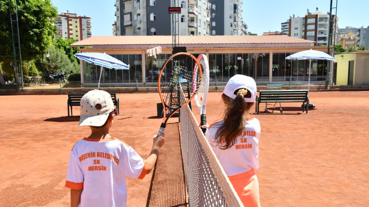 Yenişehir Belediyesi yaz okulu sanat ve spor kursları başladı