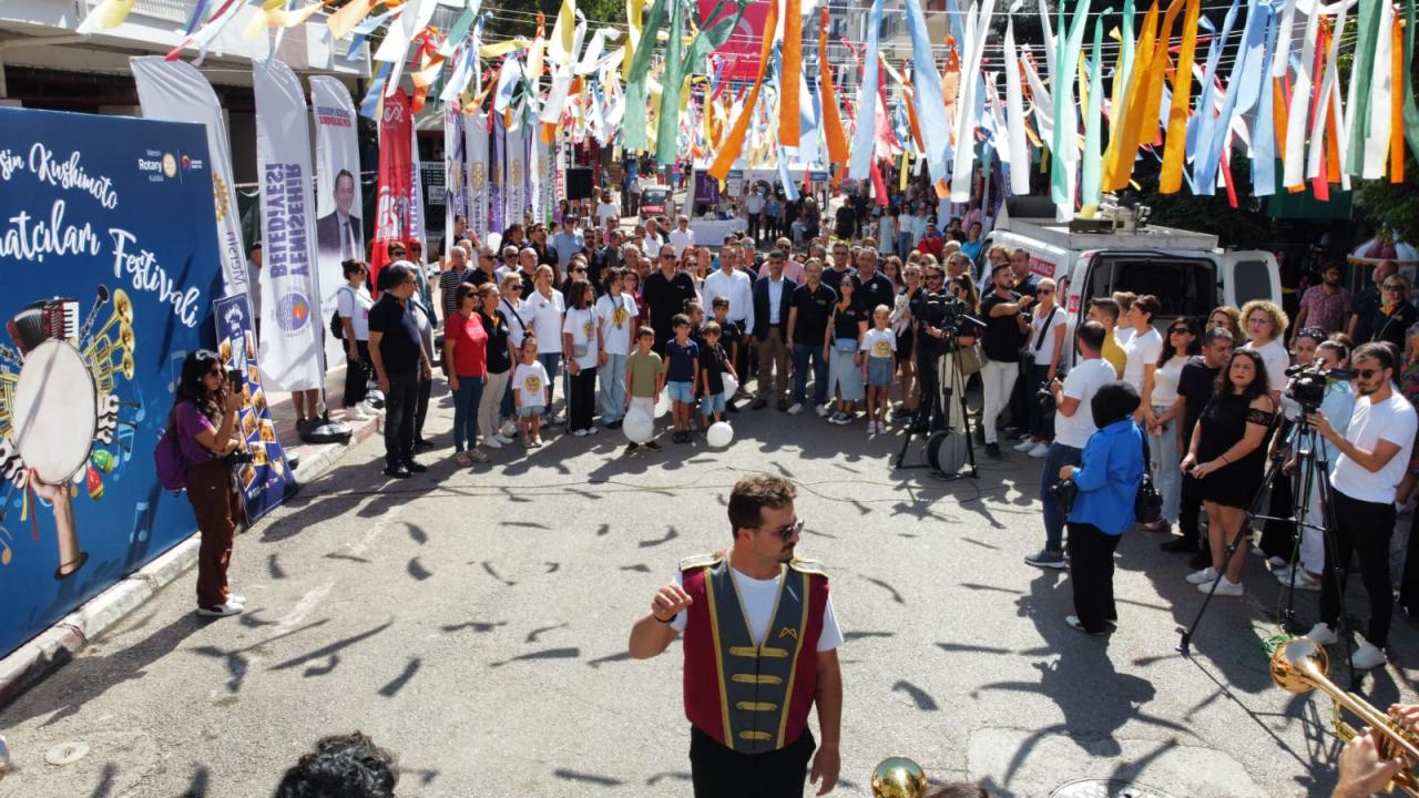 Mersinliler 5. Mersin Kushimoto Sokağı Sokak Sanatçıları Festivali’ne yoğun ilgi gösterdi