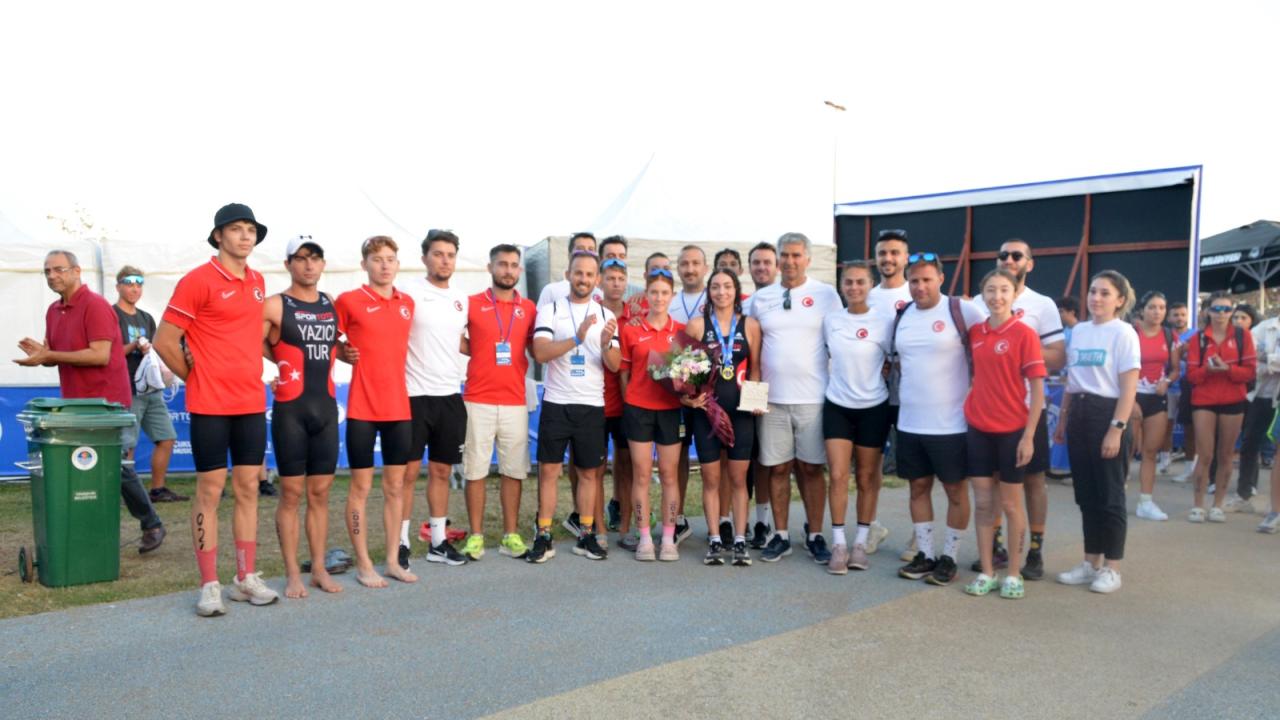 Yenişehir Avrupa Triatlon Kupası'nda milli triatlet Selinay Tuğçe Kır altın madalya kazandı