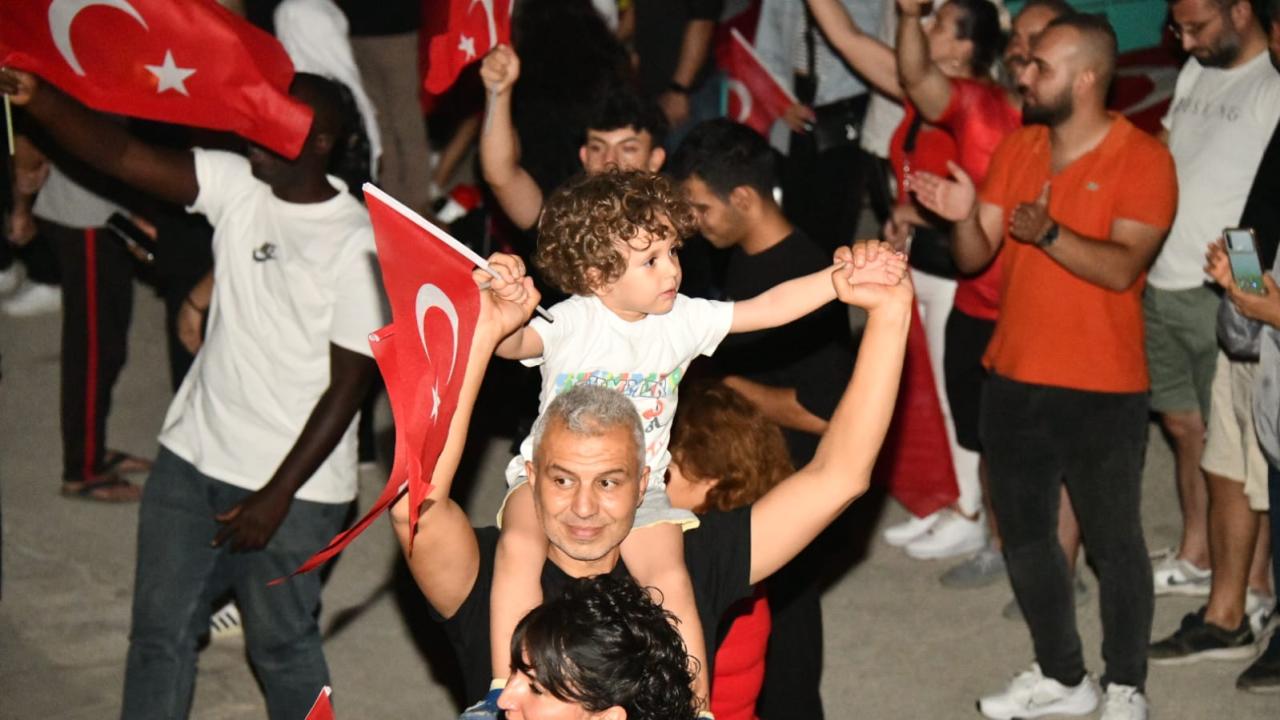 Yenişehir Belediyesinden 100.yıla yakışır kutlamalar 