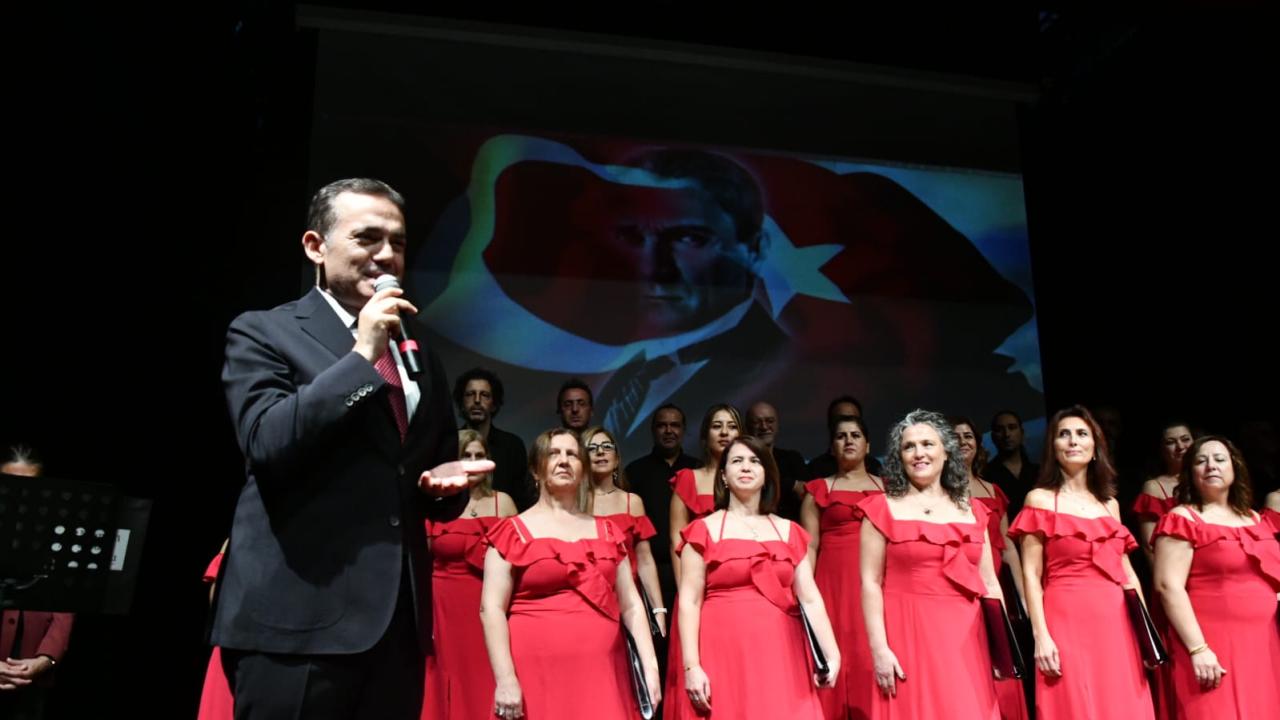 Yenişehir Belediyesinden 100.yıla yakışır kutlamalar 
