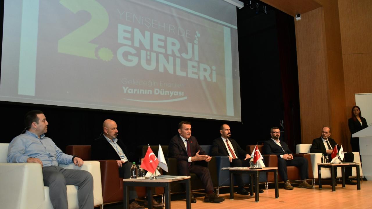 Başkan Özyiğit “Belediyemizin kullandığı enerjinin yüzde 70’ini güneşten elde edeceğiz”