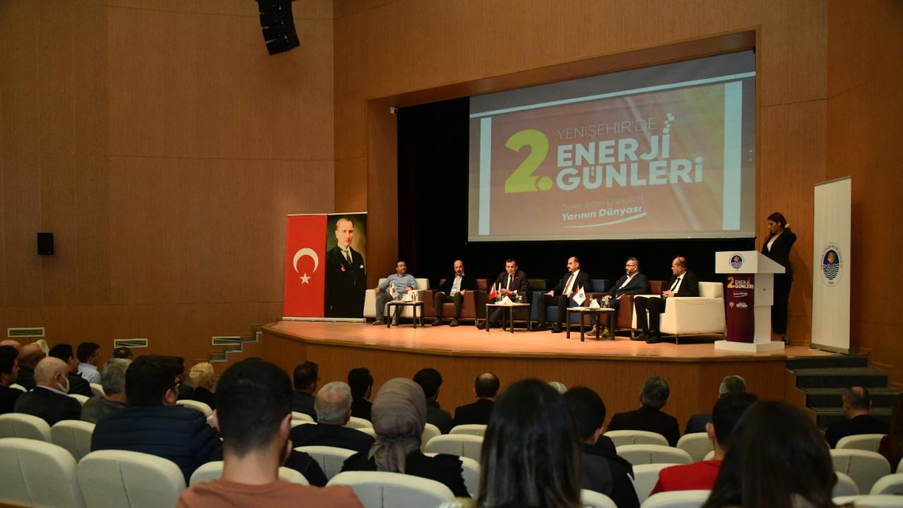 Başkan Özyiğit “Belediyemizin kullandığı enerjinin yüzde 70’ini güneşten elde edeceğiz”