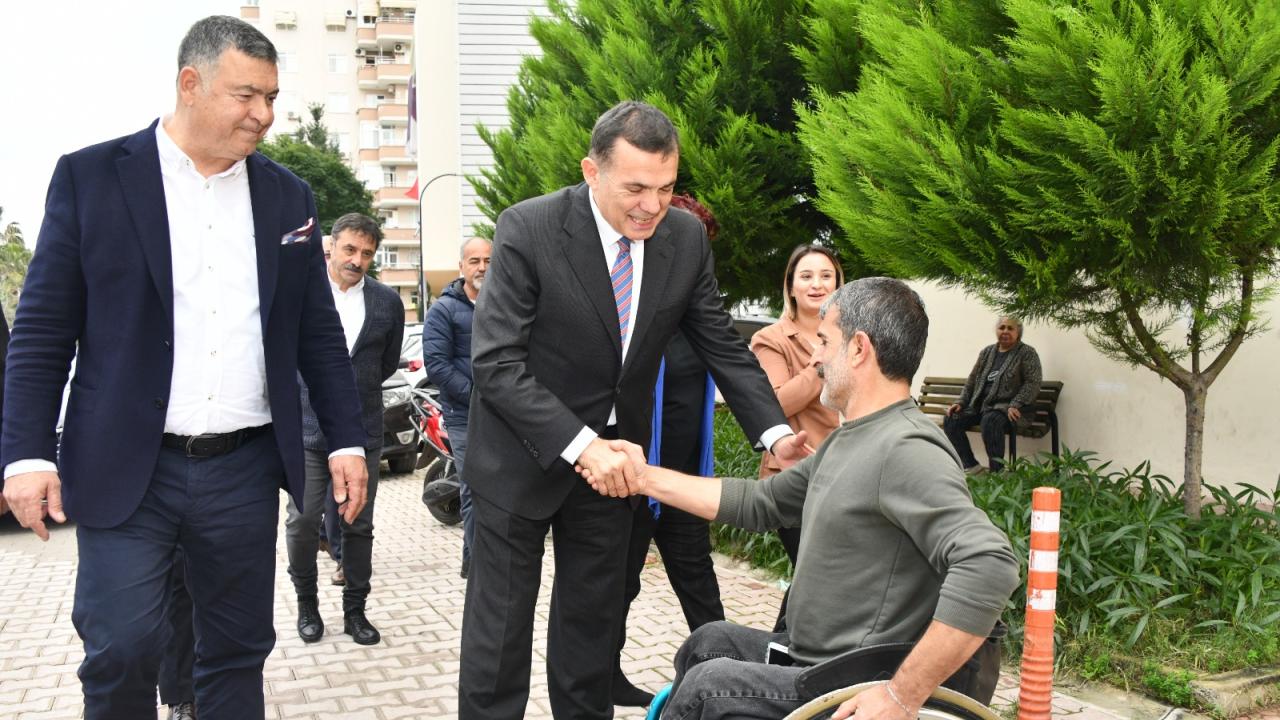 Başkan Abdullah Özyiğit, Pirireis Mahallesi’nde vatandaşlarla buluştu