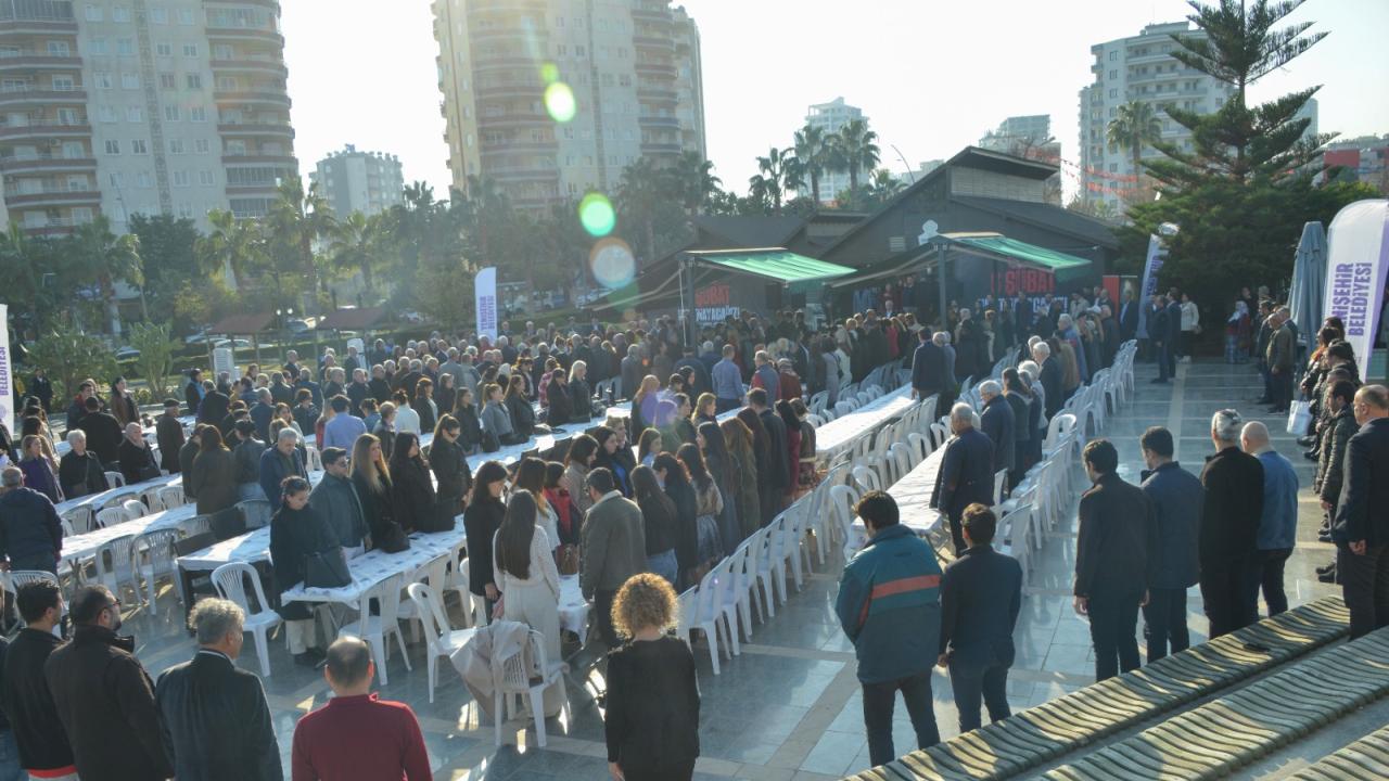 Yenişehir Belediyesi 6 Şubat’ta yaşamını yitirenler için anma programı düzenledi