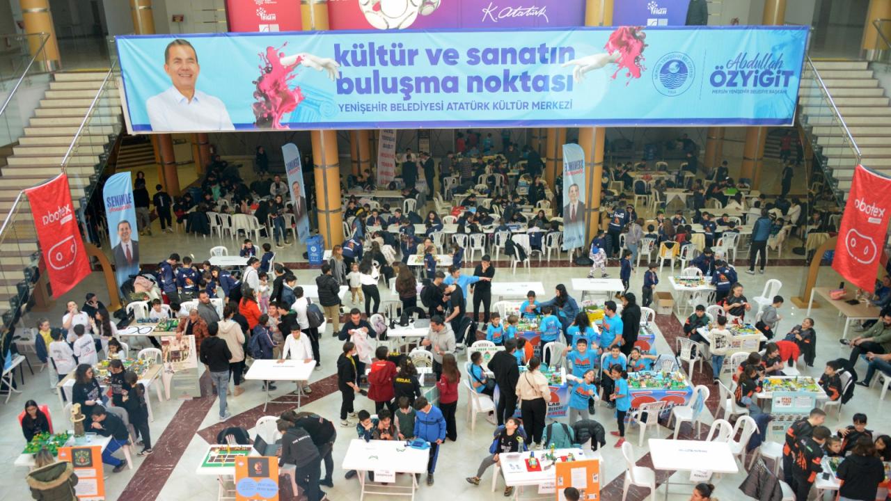 Yenişehir Belediyesi 8 ilden 500 öğrenciyi robot yarışmasında buluşturdu