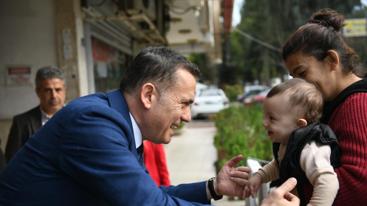 Başkan Abdullah Özyiğit, Gazi Mahallesi’nde vatandaşlarla buluştu