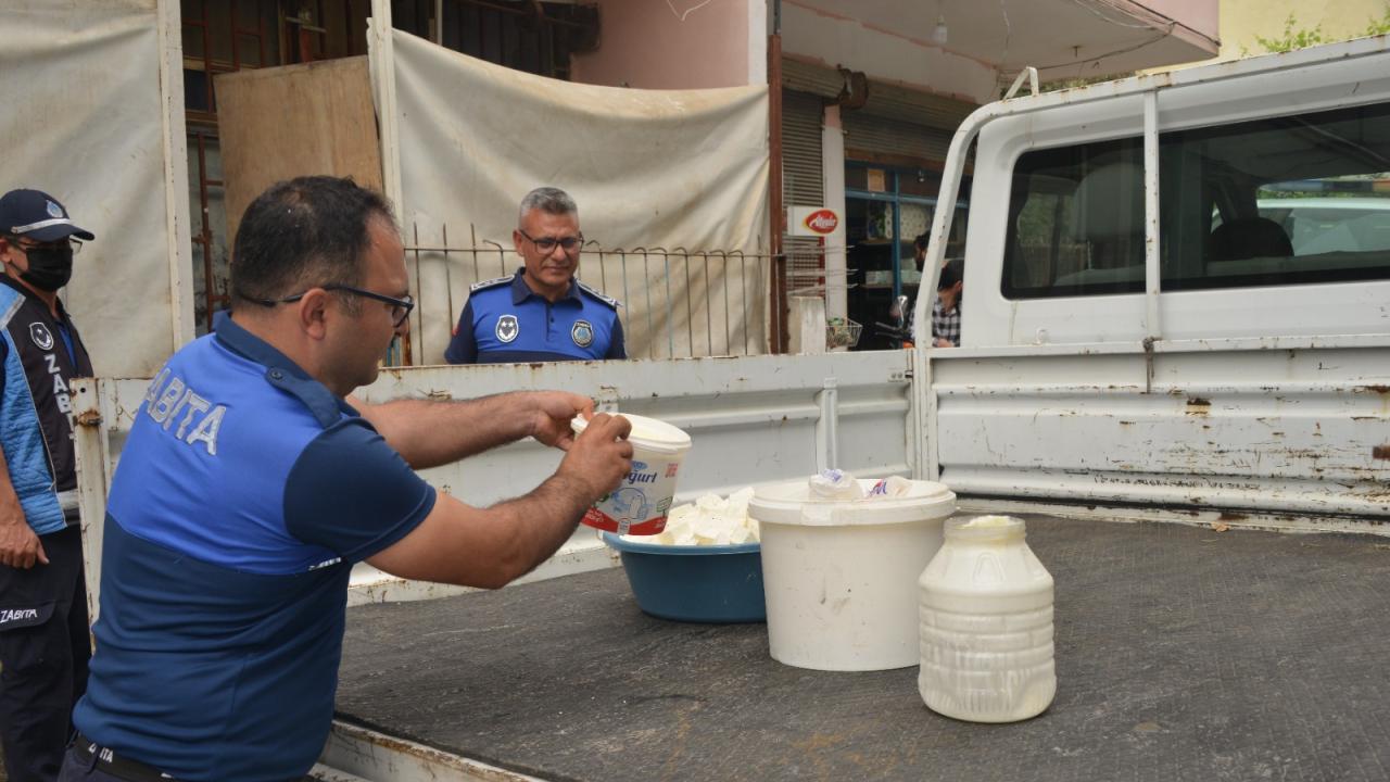 Yenişehir Belediyesi kaçak peynir imalathanesini mühürledi