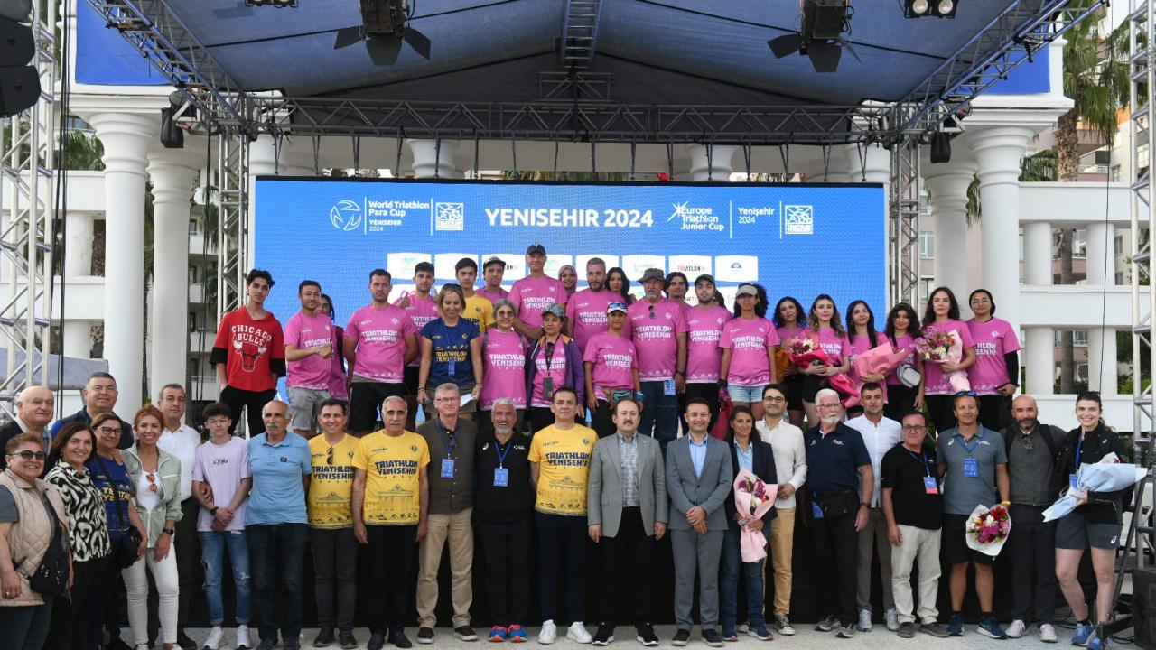 Yenişehir’deki Dünya Paratriatlon Kupası’nda tarih yazıldı