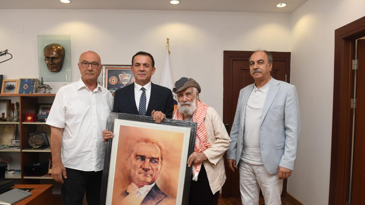 Etem Çalışkan, Başkan Abdullah Özyiğit’i ziyaret etti