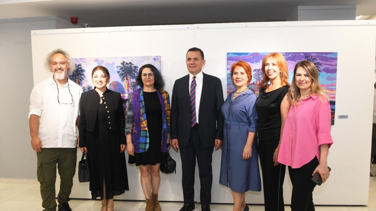 Yenişehir Belediyesi Çukurova’da üreten sanatçıları sergide buluşturdu