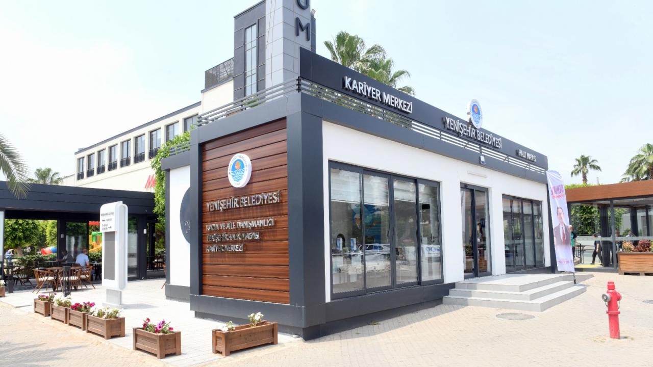 Yenişehir Belediyesinden kentin en yoğun bölgesinde 3 hizmet birden