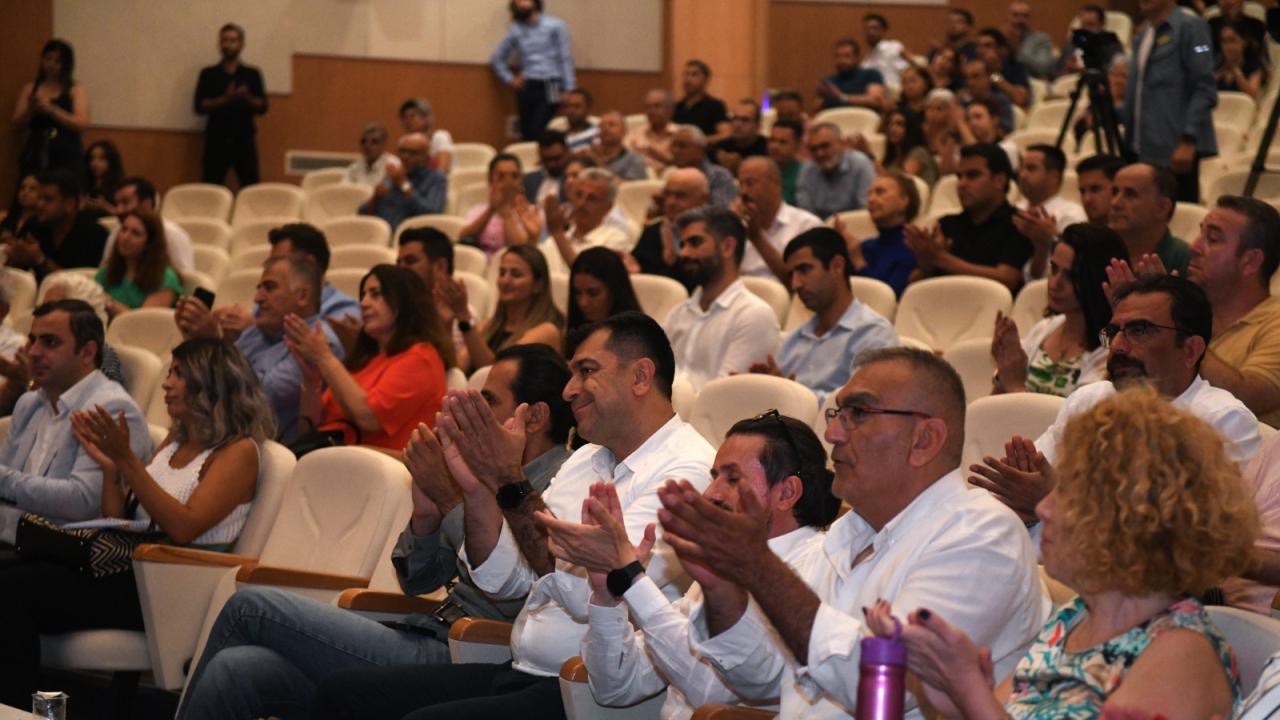 Başkan Özyiğit, “Yenişehir Belediyesi yenilenebilir enerjiye geçiyor”