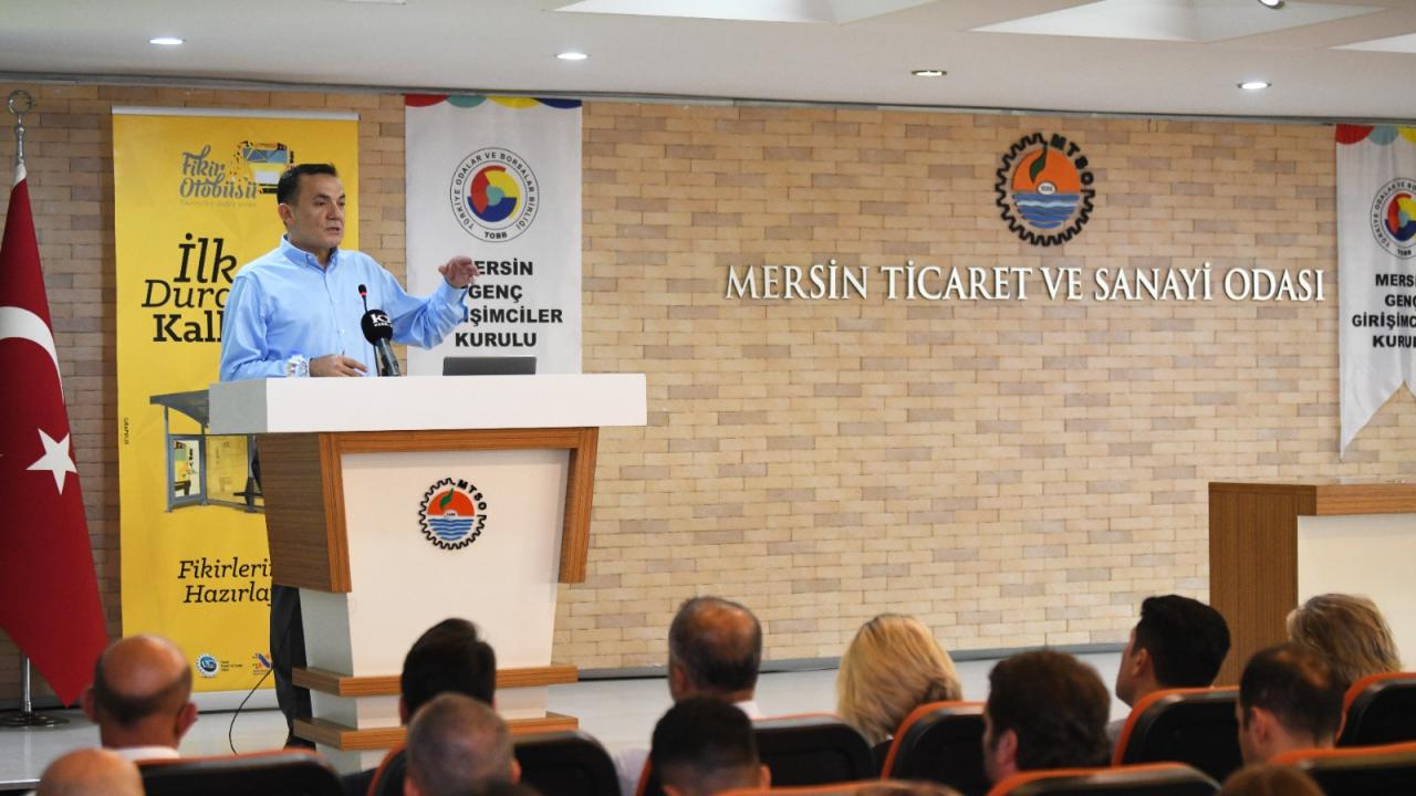 Başkan Özyiğit, Fikir Otobüsü Yarışması’nın jüri üyeliğini yaptı