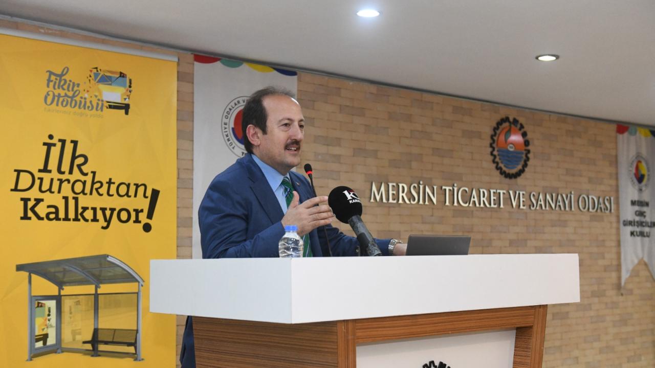 Başkan Özyiğit, Fikir Otobüsü Yarışması’nın jüri üyeliğini yaptı