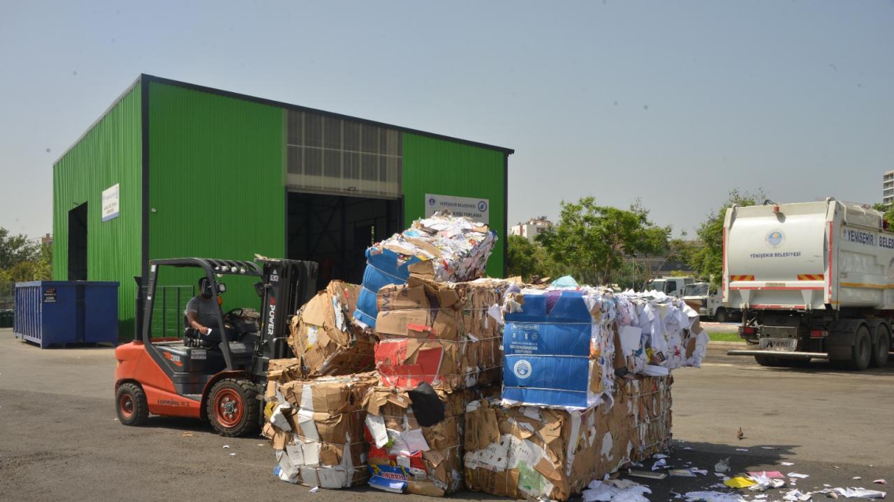 Yenişehir Belediyesi 352 ton ambalaj ve tekstil atığını geri dönüşüme kazandırdı