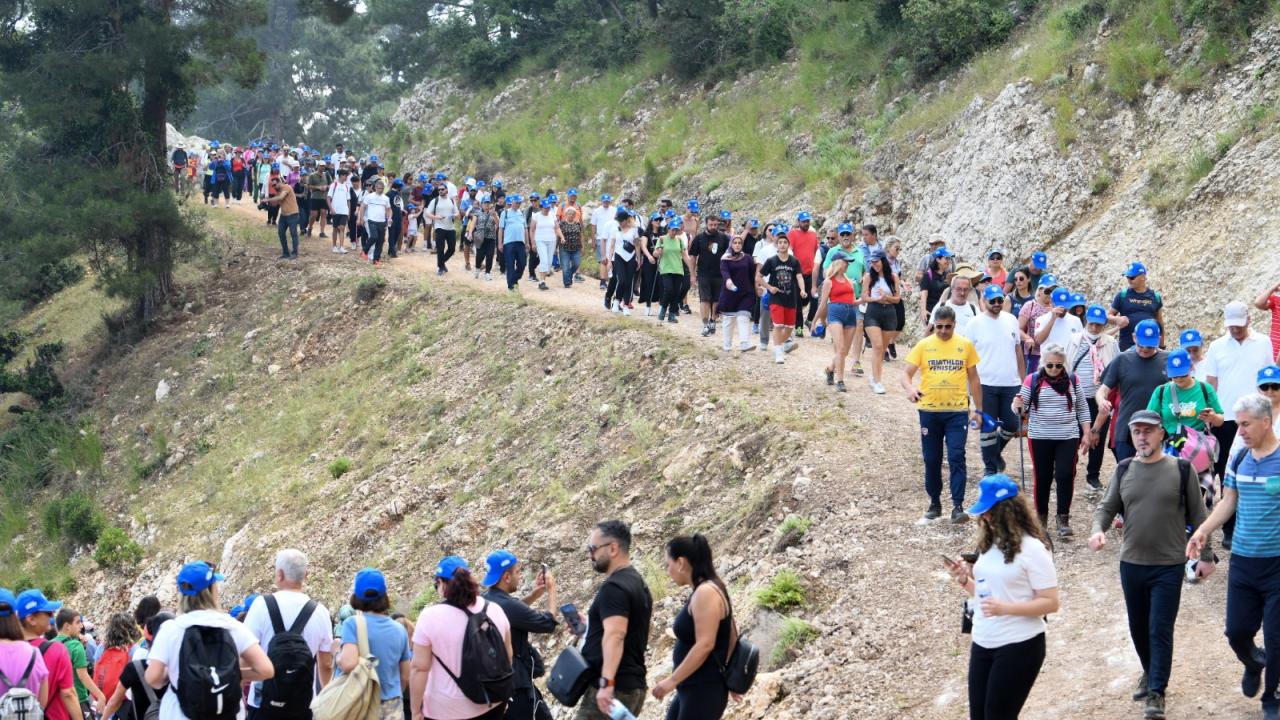 Yenişehir Belediyesinden sağlıklı yaşam için doğa yürüyüşü