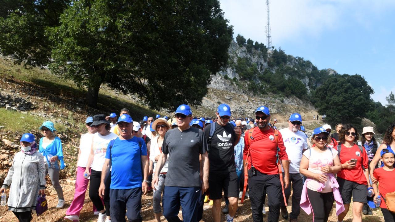 Yenişehir Belediyesinden sağlıklı yaşam için doğa yürüyüşü