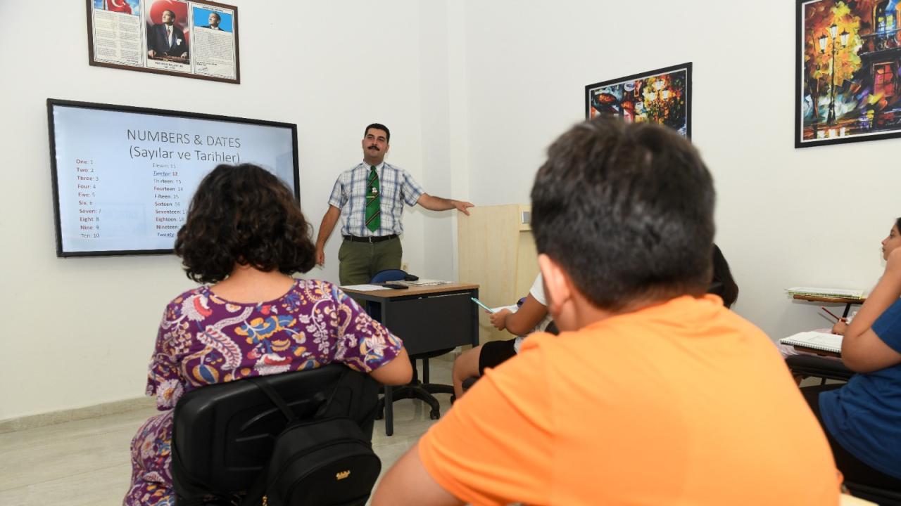 Yenişehir Belediyesinin İngilizce kursu başladı