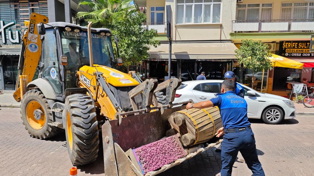 Yenişehir Belediyesi kaldırım ve yol işgallerine geçit vermiyor