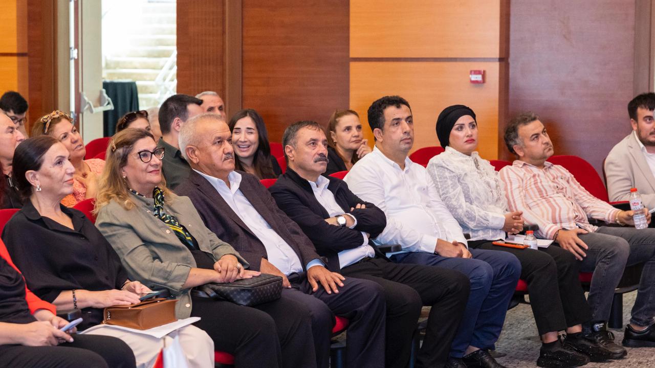 Yenişehir Belediyesinden “Kadın Sağlığı ve Otizme Çok Yönlü Bir Bakış” semineri