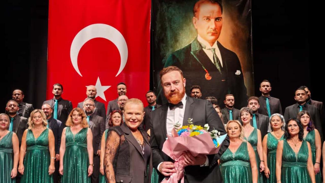 Yenişehir Belediyesinden coşkulu Cumhuriyet Konseri