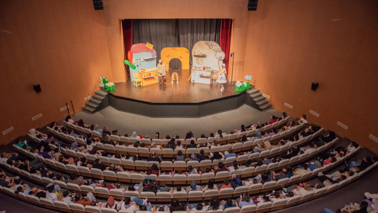 5. Yenişehir Komedi Oyunları Festivali binlerce sanatseveri ağırladı